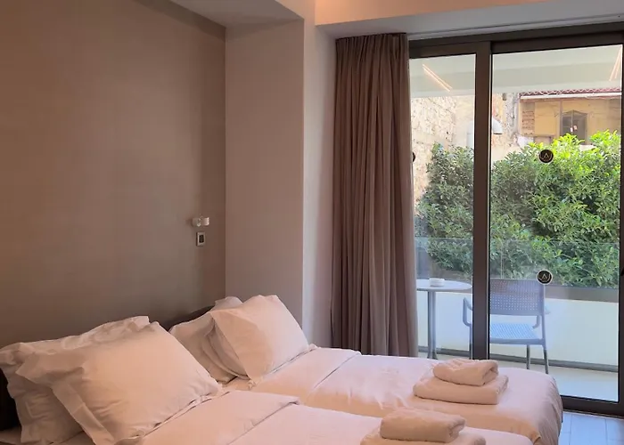 Las Hotel & Spa