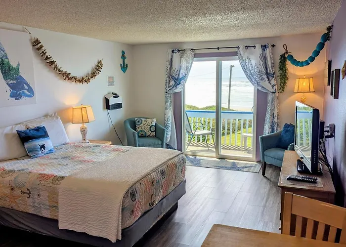 Silver Surf Motel