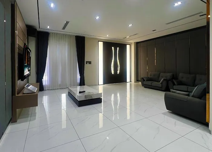 Villa Chee