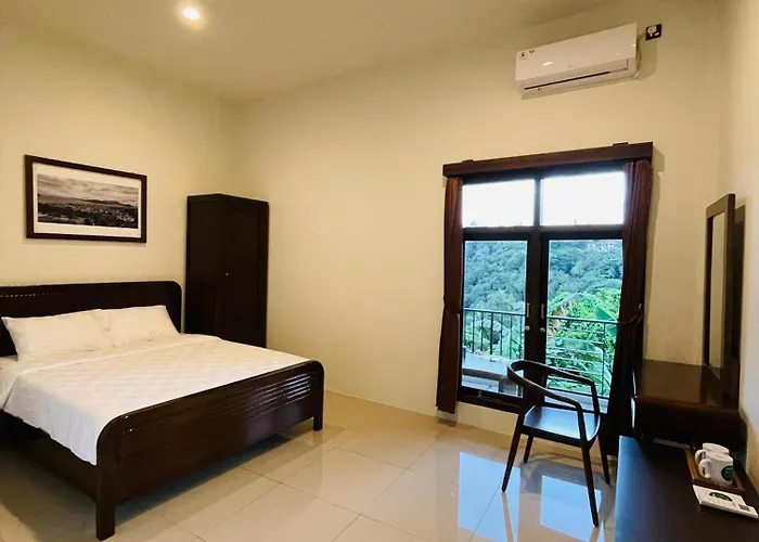 Villa Gajah 12 Lake View
