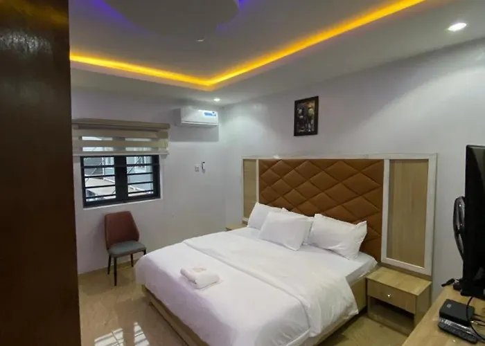 Kingstar Hotel & Suites