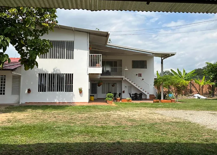 Hotel del Río Túa