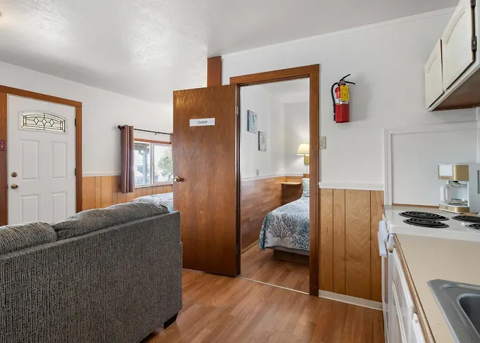 Oceanside Ocean Front Cabins