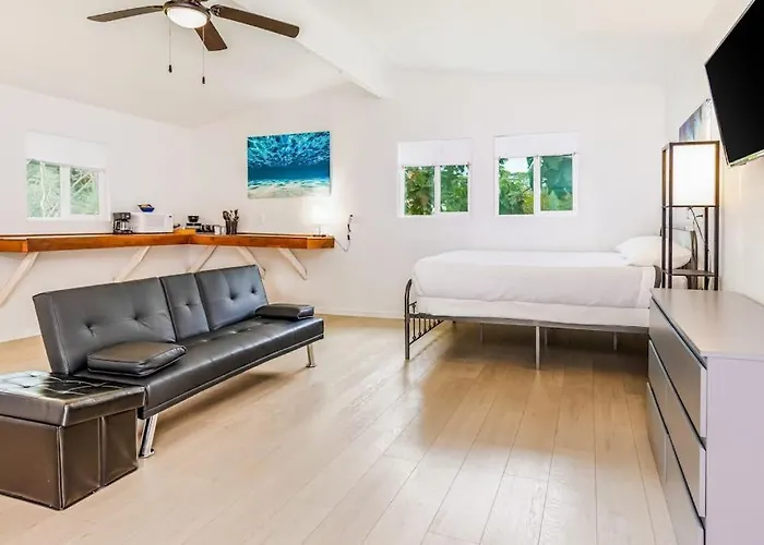 Puni Mauka B 31 Plus Day Rental