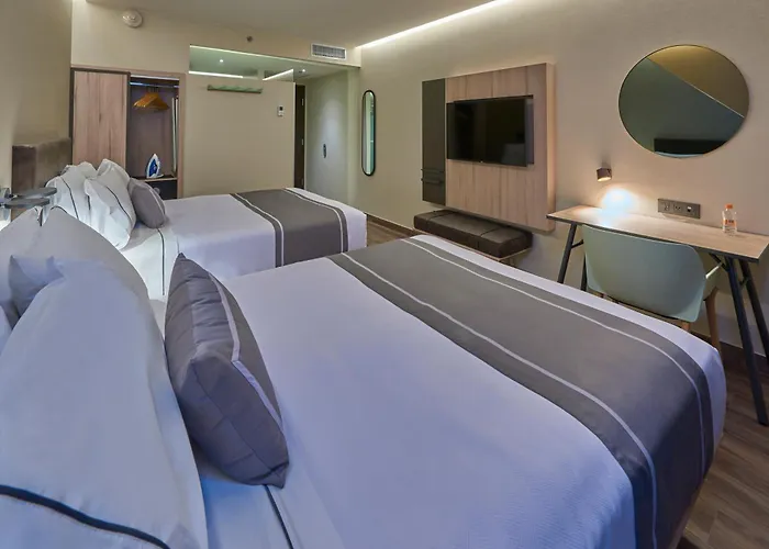 City Express Plus By Marriott Mazatlan