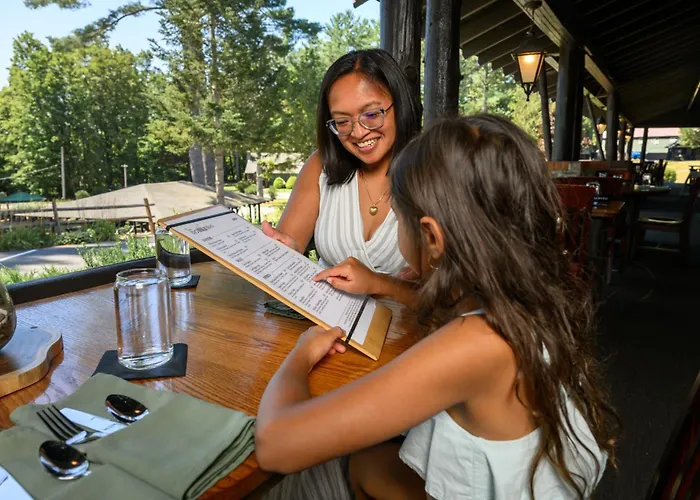 Lodge At Schroon Lake