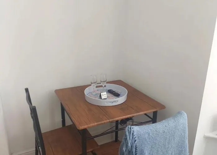 Cleethorpes Seaside Garden Apartment