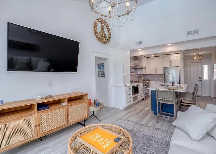 2906 Atrium Villa