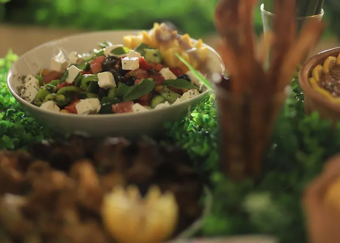 Alqalah Restotel فندق ومطعم القلعة