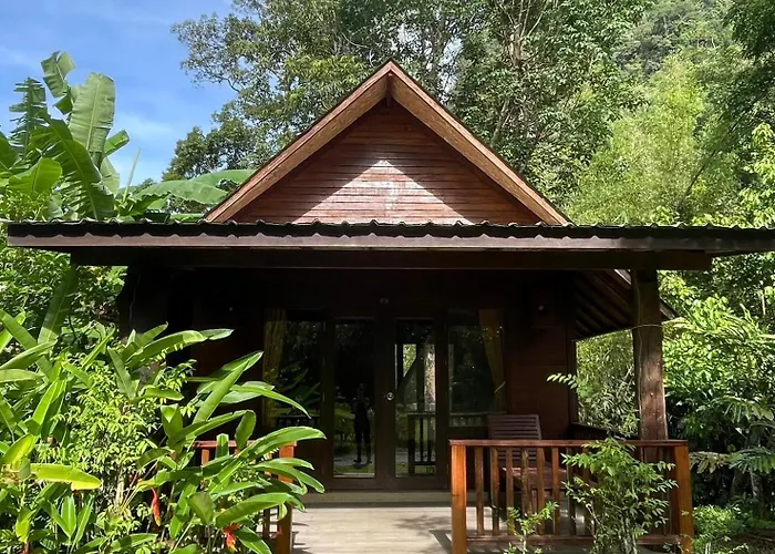The Cliff And River Jungle Resort ภูผาและลำธารรีสอร์ท