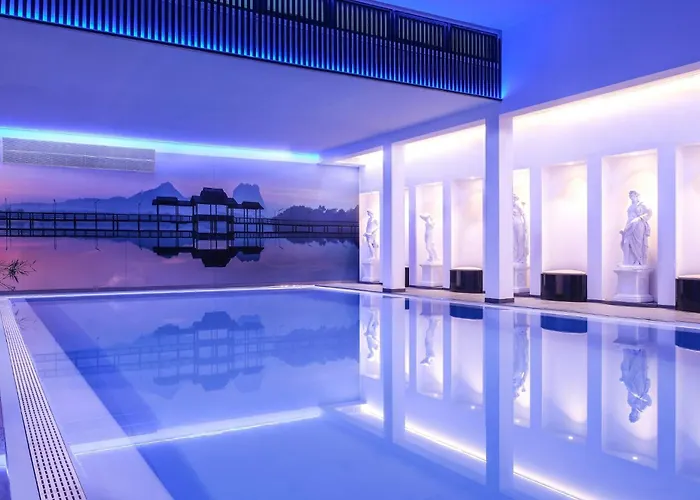 Hotel Sina Astor
