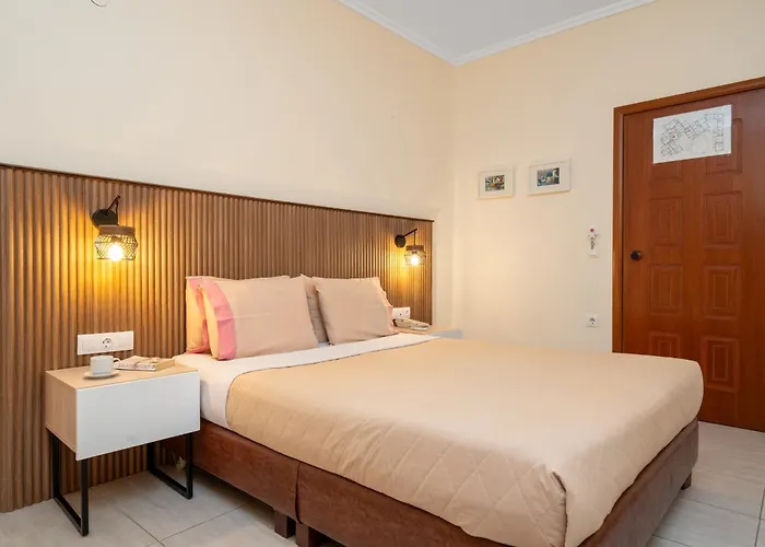 Stratos Hotel