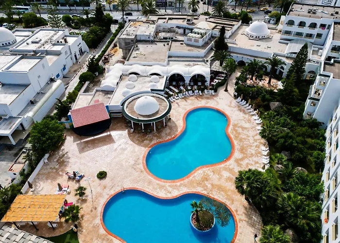 Zodiac Hotel & Aqua Park