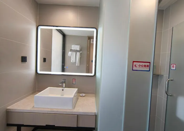 Shengyi Holiday Villa Hotel