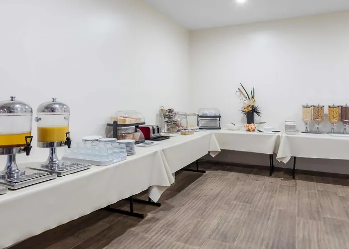 Mercure Goulburn