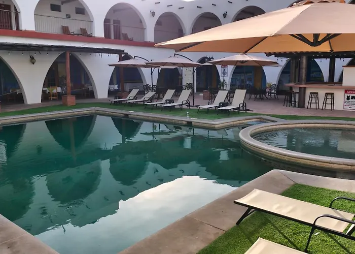 Hotel Hacienda Bugambilias La Paz