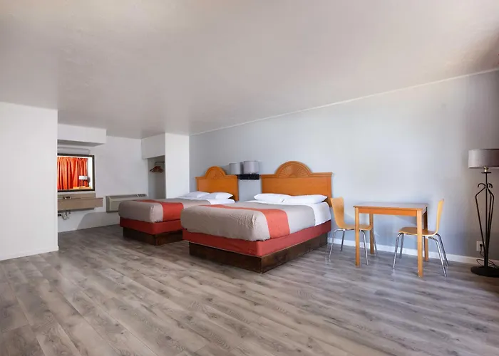 Motel 6-Canon City, Co 719-458-1216