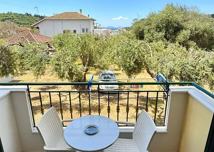 Chrisovalanto Hotel