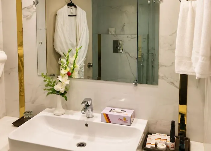 Envoy Continental Hotel, Blue Area, Islamabad