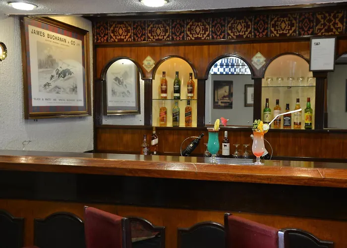 Cresta Jameson Hotel