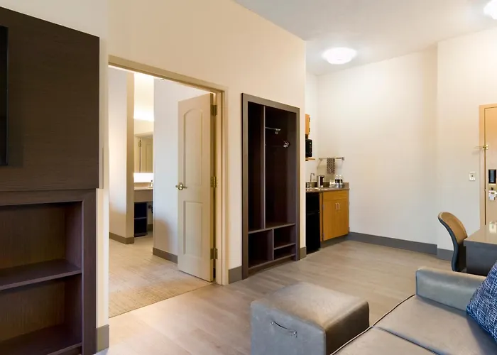 Clubhouse Hotel Sioux Falls