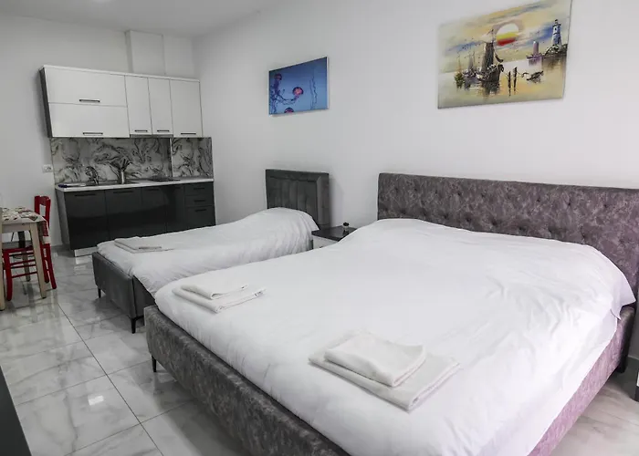 Anchor Apartments