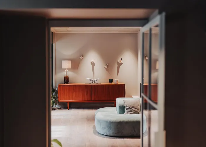 Tides Boutique Hotel - By Romantik