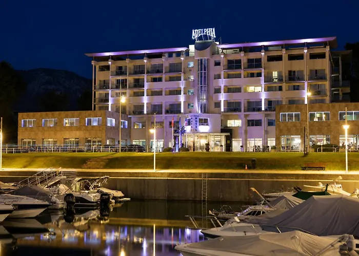 Logis Hotel & Spa Marina D'Adelphia