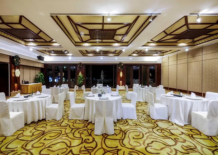 Pullman Sanya Yalong Bay Villas & Resort