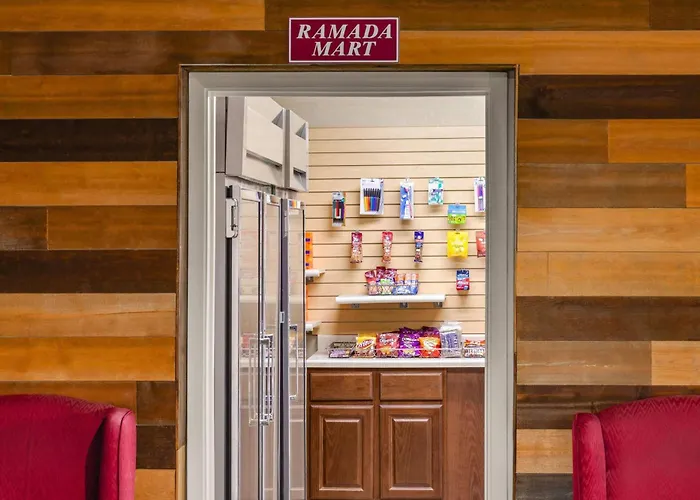 Ramada By Wyndham San Antonio Near Seaworld - Lackland Afb