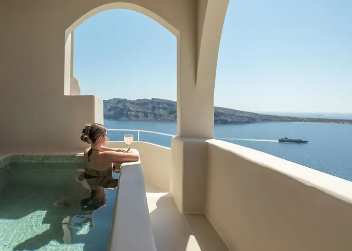 Art Maisons Oia Castle