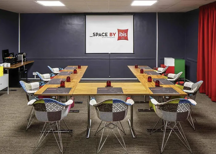 Ibis London Luton Airport