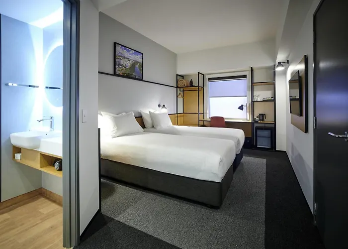 Ibis Hamilton Tainui