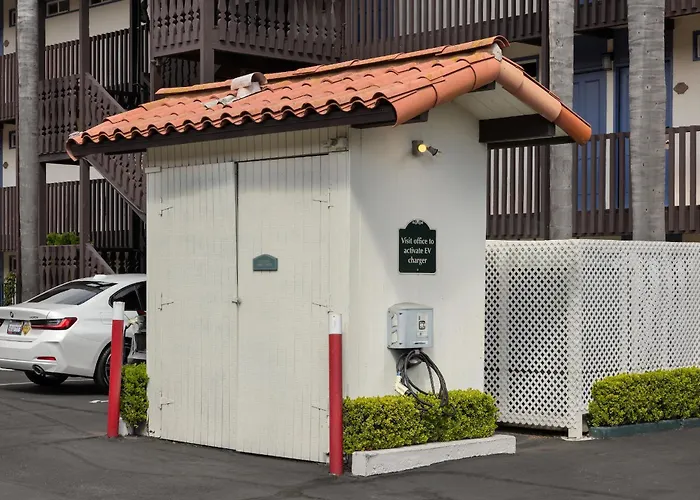 FOUND Hotels, Santa Barbara, Series by Marriott
