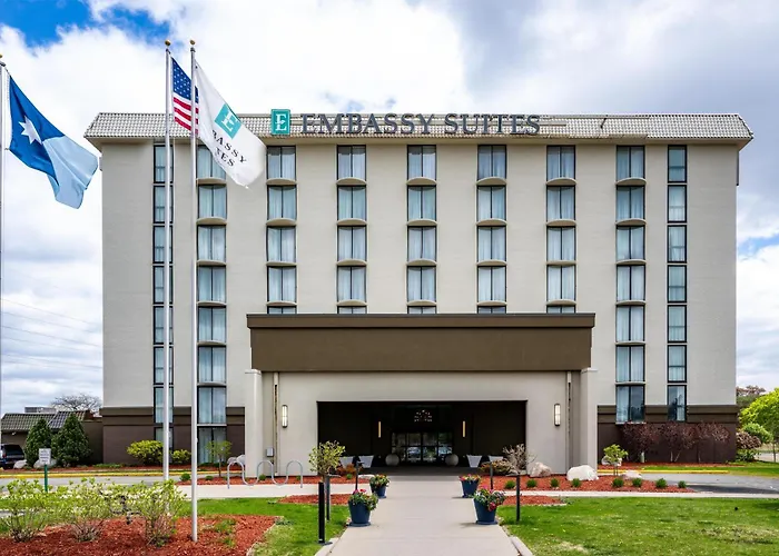 Embassy Suites By Hilton Minneapolis Bloomington Edina