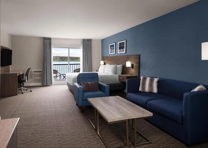 Anchor Inn & Suites, BW Signature Collection