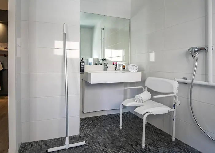Ibis Budget Nice Californie Lenval