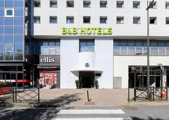 B&B HOTEL Paris Versailles