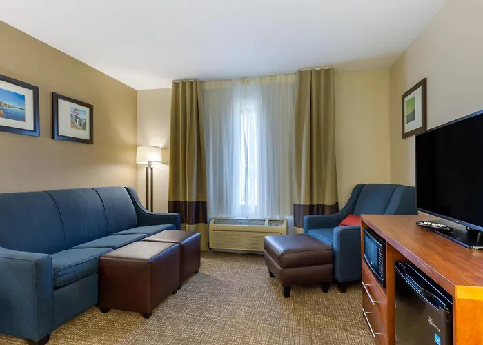 Comfort Inn & Suites Cambridge