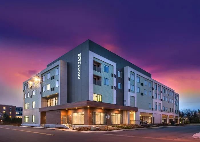 Courtyard By Marriott Eugene Downtown