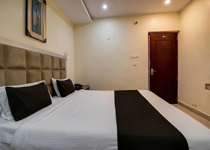 Oyo Townhouse Gajuwaka Near Cmr Mall