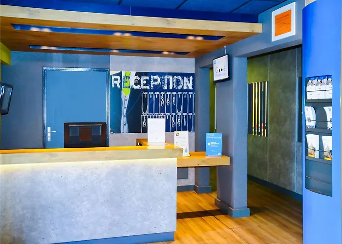Ibis Budget Hya¨Res Centre Ville