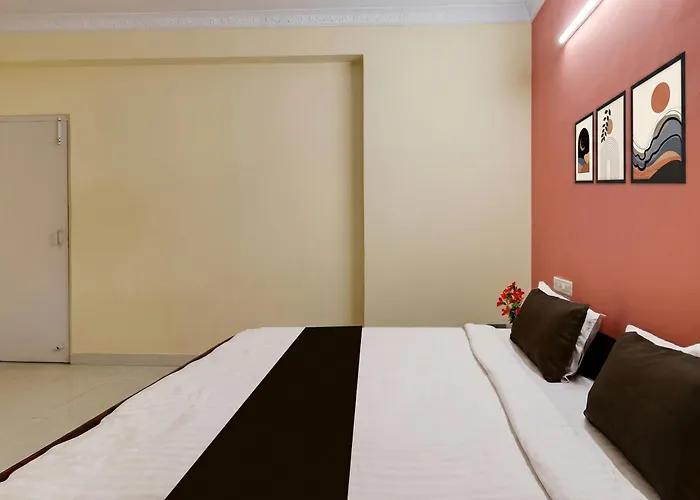 Collection O Bhanugudi Junction Kakinada Formerly Stay Inn Luxury