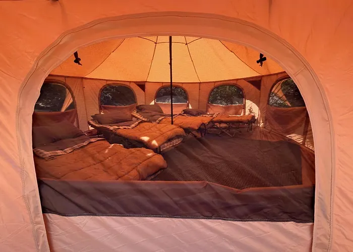 Yosemite Basecamp