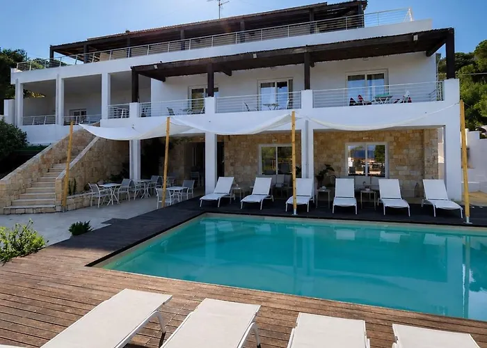 Mercury Beach Hotel