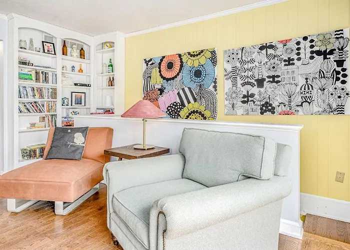 Birdie Bungalow