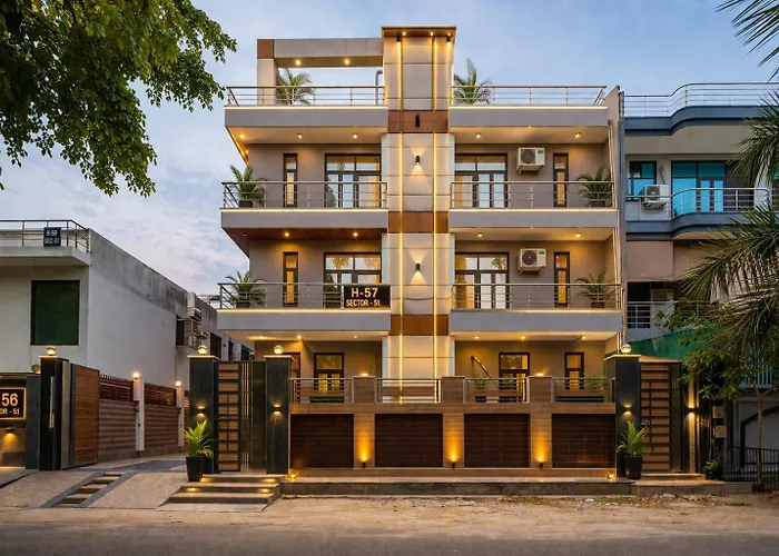 Hotel Diamond Stays Sector 51 Noida