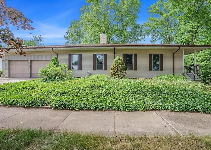 The Sugar Maple Home