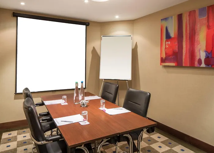 Crowne Plaza London - Gatwick Airport By Ihg