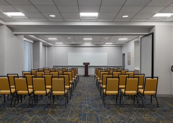 Hampton Inn Washington-Dulles International Airport South
